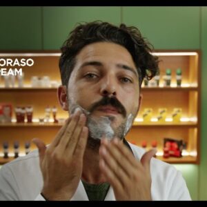 Proraso Pre-Shave Conditioning Cream for Men, Moisturizing and Nourishing for Coarse Beards with Sandalwood Oil, 3.6 oz