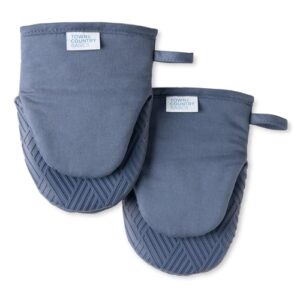 TOWN & COUNTRY BASICS Basketweave Soft Silicone Mini Oven Mitt 2-Pack Set, Heat Resistant up to 500F, Flexible Silicone, Non-Slip Grip, Blue, 5.5″x8″